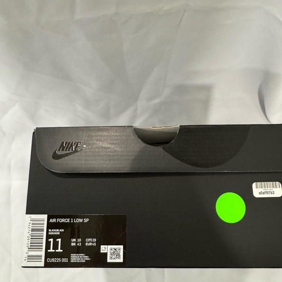Nike Air Force One Supreme
Size 11 used
Original box - Picture 2 of 7